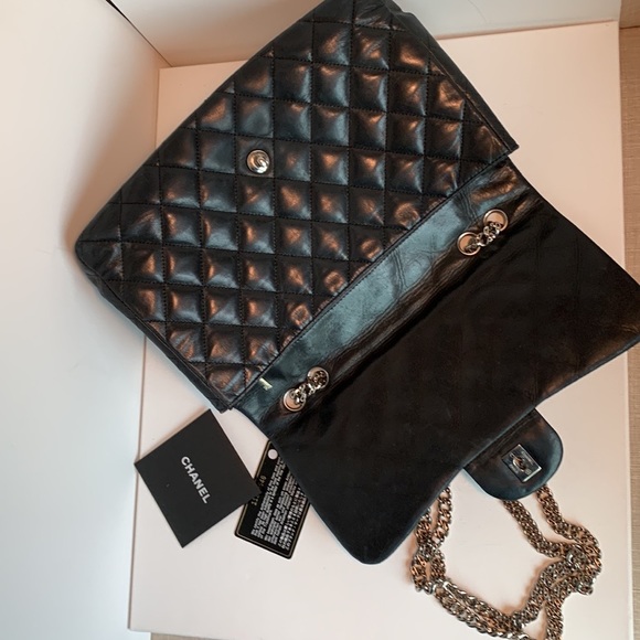 RARE🖤 CHANEL Modern Black Maxi Bijoux Chain Lamb Leather Quilted Flap Silver HW - Picture 13 of 16